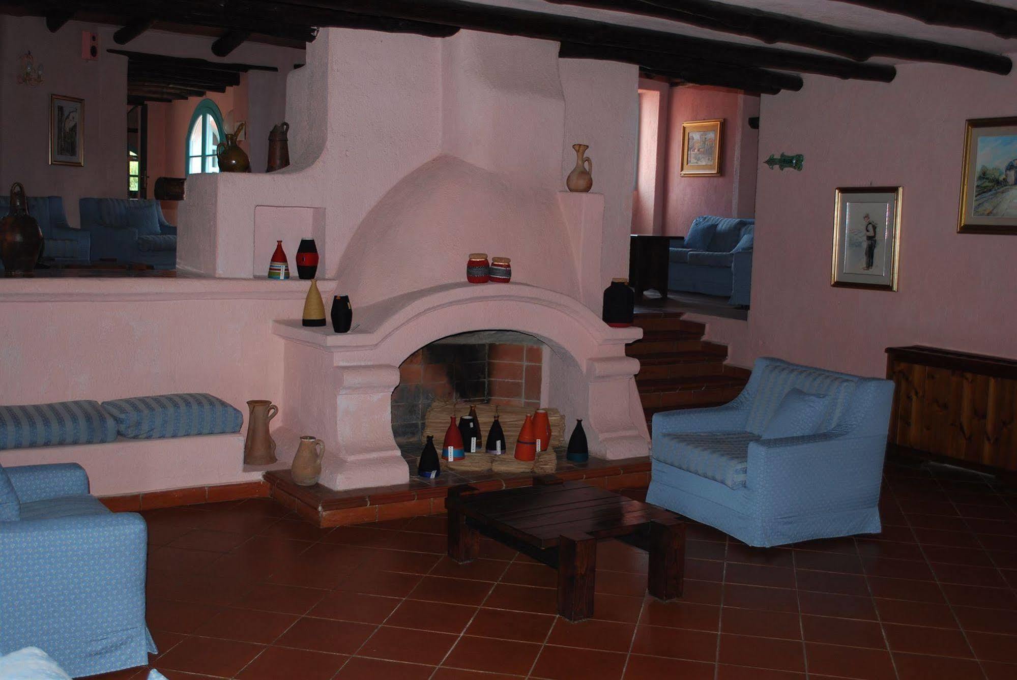 Hotel Scintilla San Teodoro  Eksteriør billede